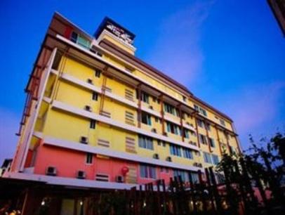 Much-Che Manta Boutique Hotel Удон-Тхани Экстерьер фото